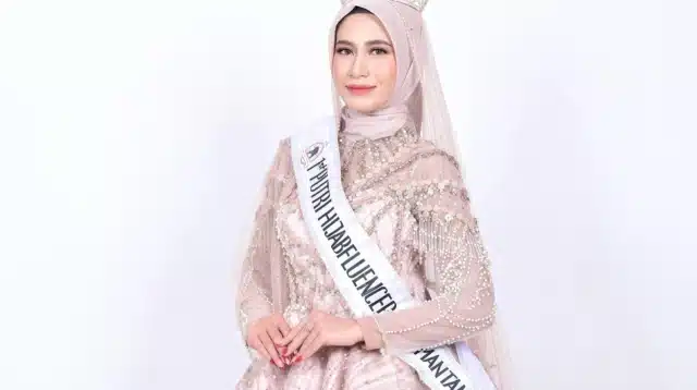 Anggi terpilih untuk mewakili Kalimantan Barat dalam ajang nasional Putri Hijab Indonesia 2025, pada Grand Final daerah Kalimantan Barat, Sabtu, 28 Juni 2025 di Hotel 99 Pontianak.