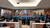 Dok. Para peserta Pelatihan Peningkatan Kapasitas Tata Kelola Manajemen SDM Organisasi Cabang Olahraga Bulutangkis yang diselenggarakan Kemenpora RI berpose bersama di Hotel Santika Premiere Bintaro, Tangerang Selatan, Selasa (22/7/2025). PBSI Kalimantan Barat turut mengirimkan perwakilan dalam kegiatan ini.