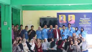 Momen kolaborasi PKM-KI: para peserta menyimak strategi digital marketing yang membuka jendela baru bagi dakwah dan aktivitas kampus.