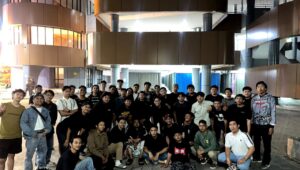 Peduli terhadap Masyarakat Sekitar, Alumni Darunna'im Pontianak Gelar Berbagi Takjil dan Sahur on The Road