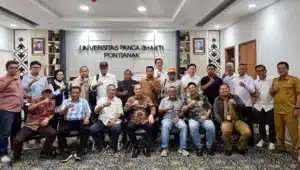 Peserta forum membahas Forum LBS LP2B dan pembangunan daerah berkelanjutan