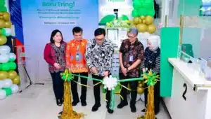 ATM Emas Pegadaian menghadirkan kemudahan transaksi dan pengambilan emas fisik melalui integrasi dengan aplikasi Tring!